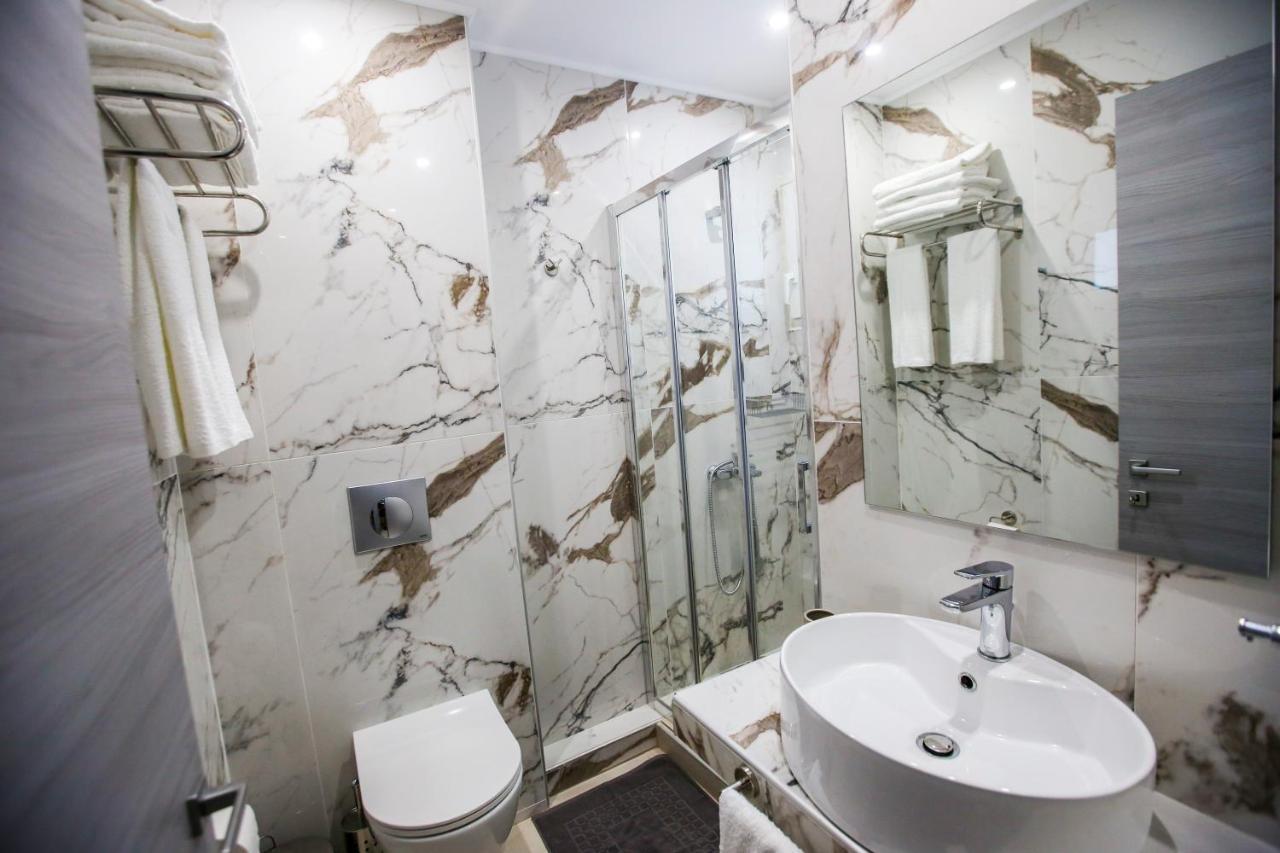 Stella Boutigue Rooms Néa Péramos Dış mekan fotoğraf