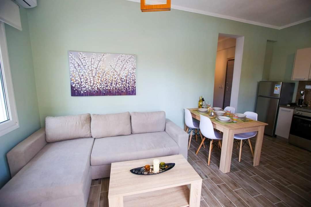 Stella Boutigue Rooms Néa Péramos Dış mekan fotoğraf